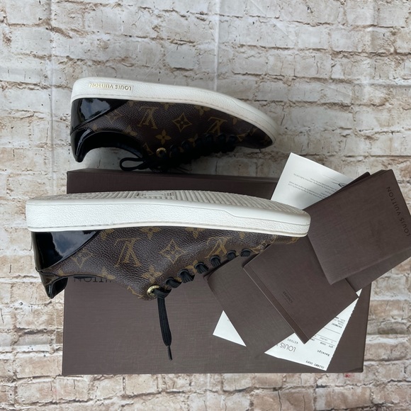 Louis Vuitton Frontrow Front Row Sneaker size 37  7 Full set - Picture 9 of 10